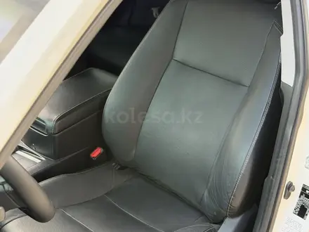 Toyota Camry 2017 года за 11 500 000 тг. в Шымкент – фото 9