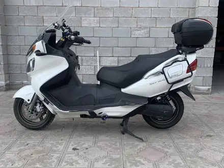 Suzuki  Burgman (SkyWave) 650 2008 года за 3 000 000 тг. в Рудный – фото 3