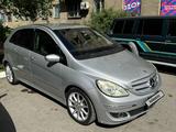 Mercedes-Benz B 200 2006 годаfor3 400 000 тг. в Караганда – фото 3