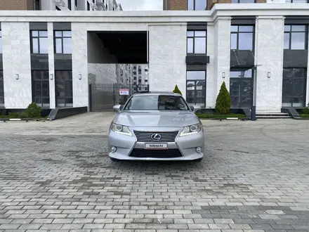 Lexus ES 300h 2012 года за 8 000 000 тг. в Актау