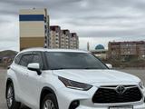 Toyota Highlander 2023 года за 31 000 000 тг. в Усть-Каменогорск