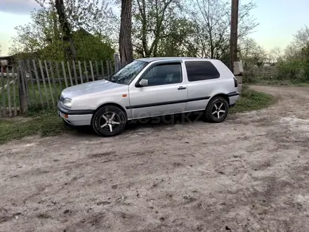 Volkswagen Golf 1995 года за 1 700 000 тг. в Караганда