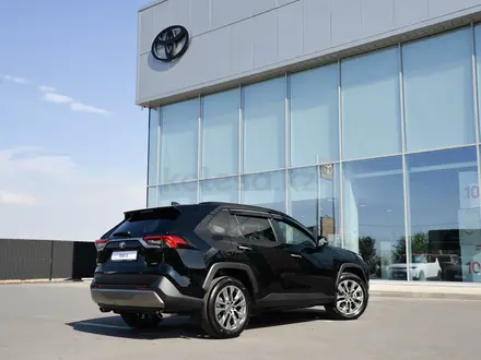 Toyota RAV4 Luxe+ 2025 года за 22 490 000 тг. в Шымкент – фото 18