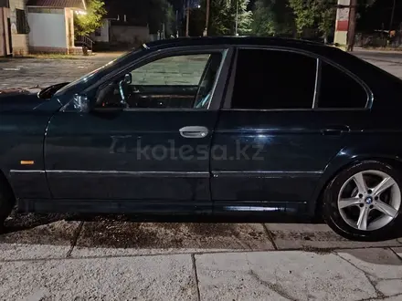 BMW 528 1996 года за 2 300 000 тг. в Шу – фото 8