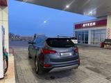 Hyundai Santa Fe 2017 года за 8 600 000 тг. в Алматы – фото 2
