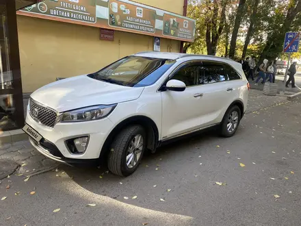 Kia Sorento 2015 года за 9 800 000 тг. в Караганда