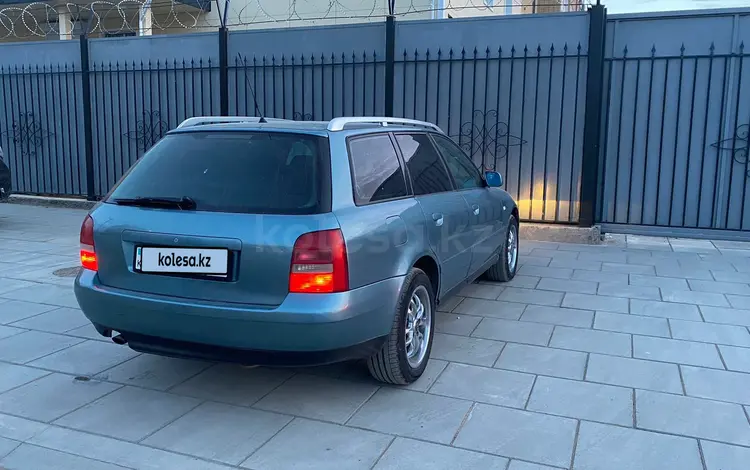 Audi A4 2001 годаүшін2 400 000 тг. в Актобе