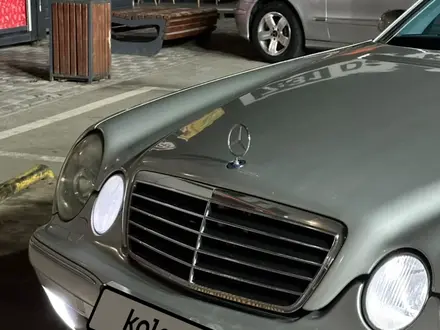 Mercedes-Benz E 320 2002 года за 4 800 000 тг. в Алматы – фото 16