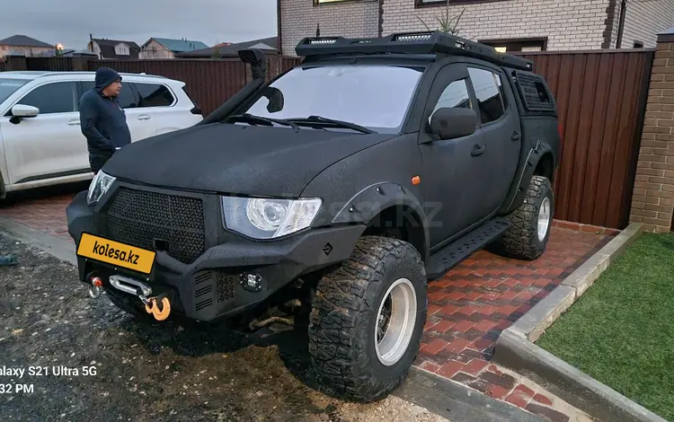 Mitsubishi L200 2008 годаүшін10 500 000 тг. в Астана