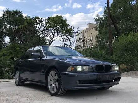 BMW 530 2002 года за 5 500 000 тг. в Алматы