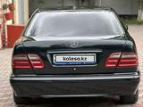 Mercedes-Benz E 320 2001 годаүшін3 400 000 тг. в Алматы – фото 4