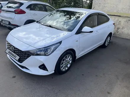 Hyundai Accent 2021 года за 8 000 000 тг. в Астана – фото 2