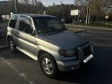 Mitsubishi Pajero iO 1999 годаүшін2 400 000 тг. в Алматы