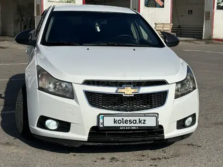 Chevrolet Cruze 2011 года за 3 500 000 тг. в Алматы – фото 4