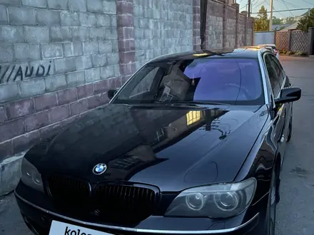 BMW 760 2005 года за 6 800 000 тг. в Алматы – фото 20