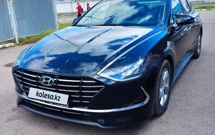 Hyundai Sonata 2020 года за 9 600 000 тг. в Астана