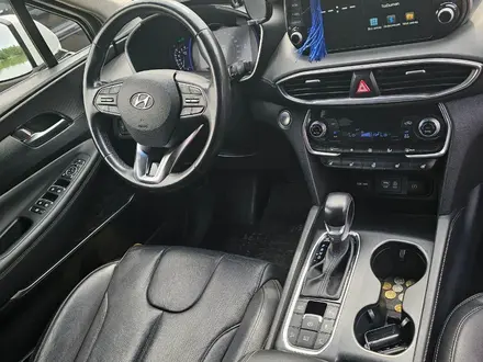 Hyundai Santa Fe 2019 года за 12 200 000 тг. в Астана – фото 3