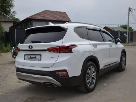 Hyundai Santa Fe 2019 года за 12 200 000 тг. в Астана – фото 6