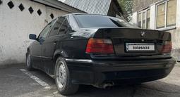 BMW 325 1992 года за 1 200 000 тг. в Алматы – фото 4