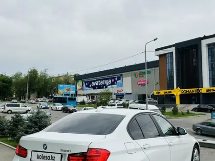BMW 320 2015 года за 11 000 000 тг. в Алматы – фото 5