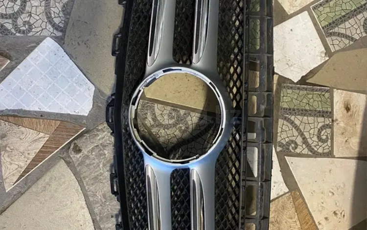 Решетка радиатора оригинал на Mercedes W213 за 100 000 тг. в Караганда