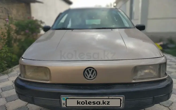 Volkswagen Passat 1988 годаfor1 000 000 тг. в Алматы