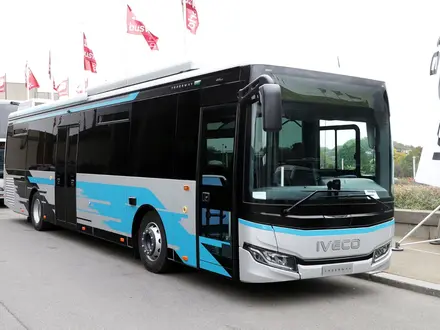 Iveco  CrossWay 2024 года за 135 400 000 тг. в Алматы – фото 3