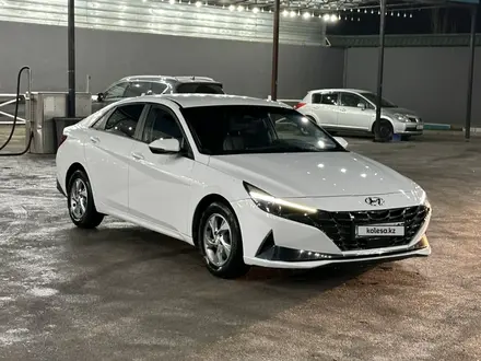 Hyundai Elantra 2021 года за 8 300 000 тг. в Шымкент