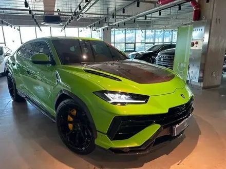 Lamborghini Urus 2023 года за 140 800 000 тг. в Астана