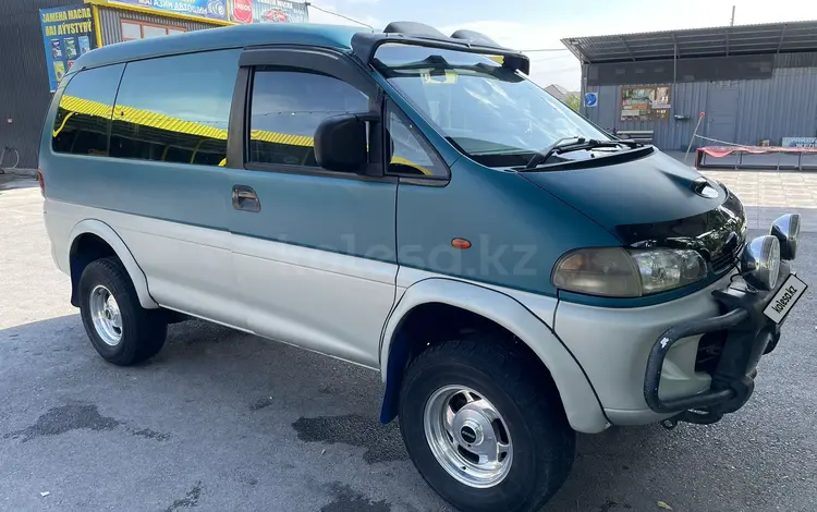 Mitsubishi Delica 1997 годаүшін3 100 000 тг. в Алматы