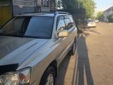 Toyota Highlander 2001 года за 5 600 000 тг. в Алматы – фото 3