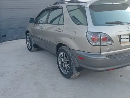 Lexus RX 300 2002 годаүшін6 300 000 тг. в Семей – фото 2