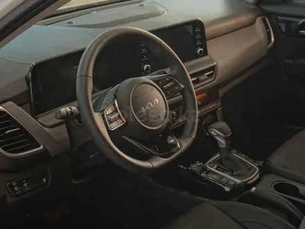 Kia Seltos Comfort 2WD 2026 года за 12 490 000 тг. в Уральск – фото 9