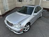 Mercedes-Benz C 230 2005 года за 5 150 000 тг. в Караганда – фото 4