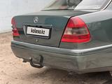 Mercedes-Benz C 200 1995 года за 1 950 000 тг. в Алматы – фото 5