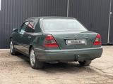 Mercedes-Benz C 200 1995 года за 1 950 000 тг. в Алматы