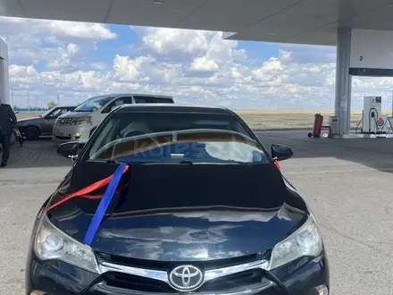 Toyota Camry 2016 года за 5 500 000 тг. в Уральск – фото 3