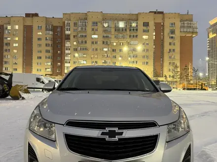 Chevrolet Cruze 2013 года за 5 300 000 тг. в Астана – фото 3