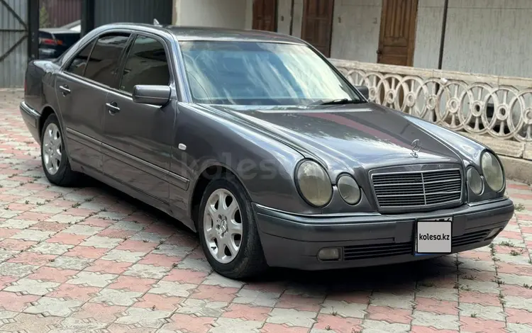 Mercedes-Benz E 280 1999 года за 2 700 000 тг. в Алматы