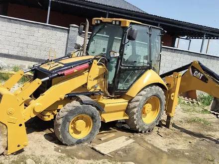 Caterpillar  428E 2008 года за 20 000 000 тг. в Алматы – фото 2