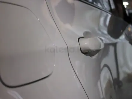 Оригинальные доводчики дверей для BMW X5 (G05) в Алматы – фото 4