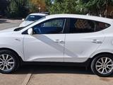 Hyundai Tucson 2013 года за 8 000 000 тг. в Астана – фото 2