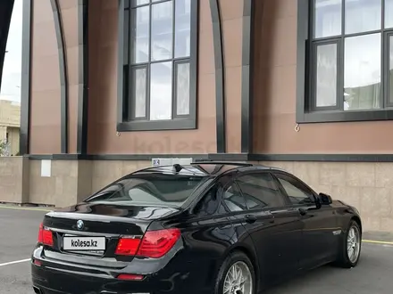 BMW 750 2009 года за 10 500 000 тг. в Алматы – фото 7