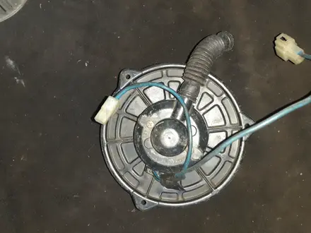 Компрессор кондиционера Радиатор Дифузор Вентилятор Моторчик печки дворника за 15 000 тг. в Алматы – фото 81