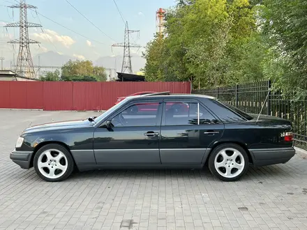 Mercedes-Benz E 320 1994 года за 9 500 000 тг. в Алматы – фото 9
