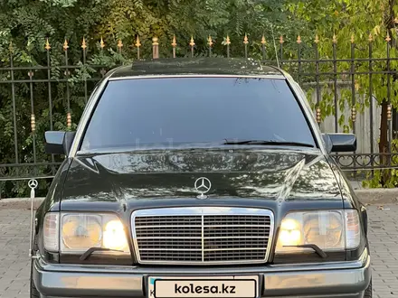 Mercedes-Benz E 320 1994 года за 9 500 000 тг. в Алматы – фото 7