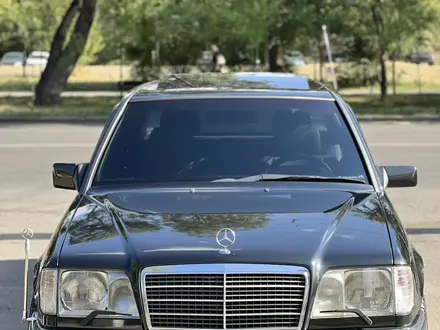 Mercedes-Benz E 320 1994 года за 9 500 000 тг. в Алматы – фото 15
