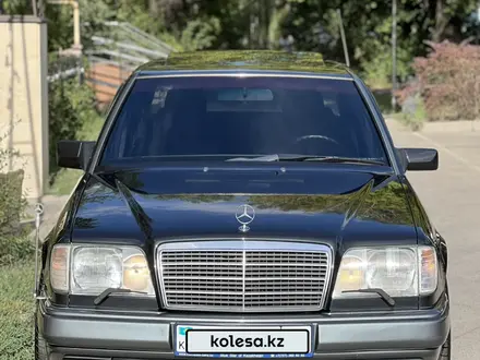 Mercedes-Benz E 320 1994 года за 9 500 000 тг. в Алматы – фото 16