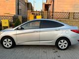 Hyundai Accent 2015 года за 6 500 000 тг. в Шымкент – фото 2