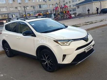 Toyota RAV4 2017 года за 9 000 000 тг. в Актау – фото 5